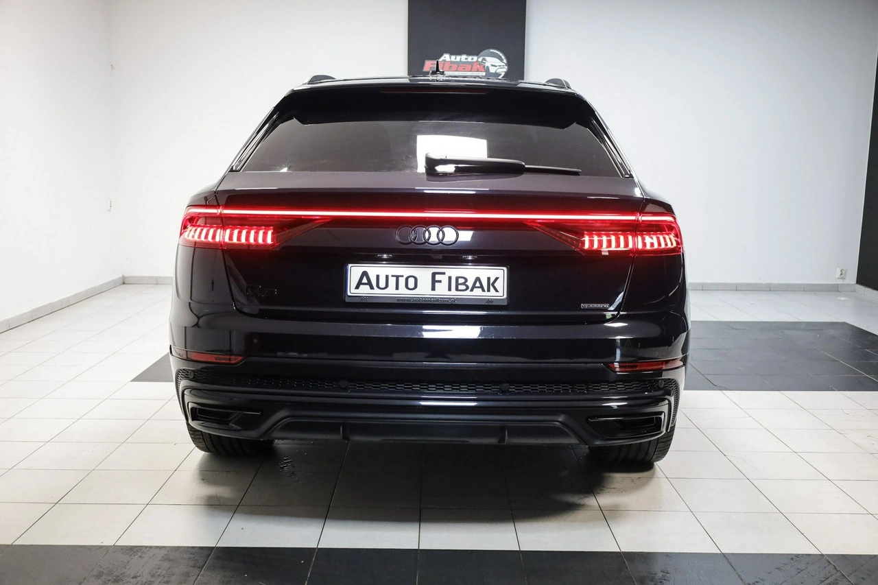 Audi Q8 - Zdjęcie 9