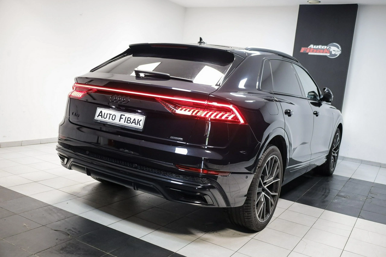 Audi Q8 - Zdjęcie 10