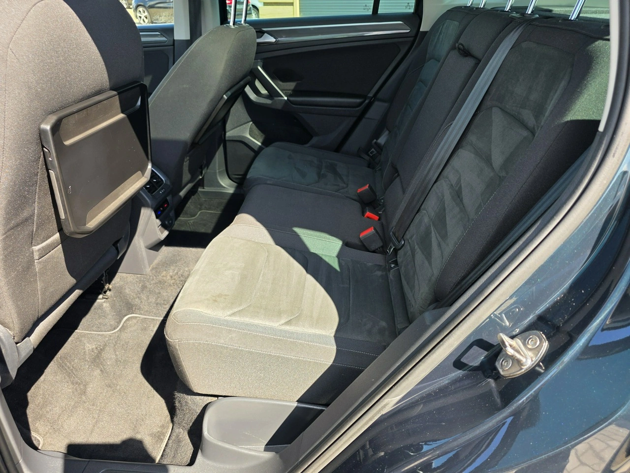 Volkswagen Tiguan - Zdjęcie 12