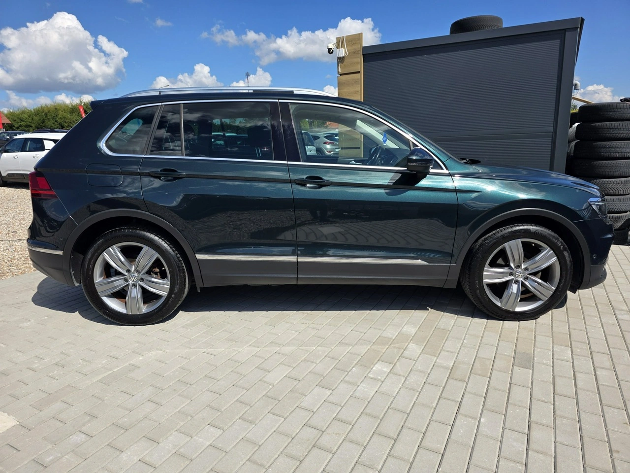 Volkswagen Tiguan - Zdjęcie 20
