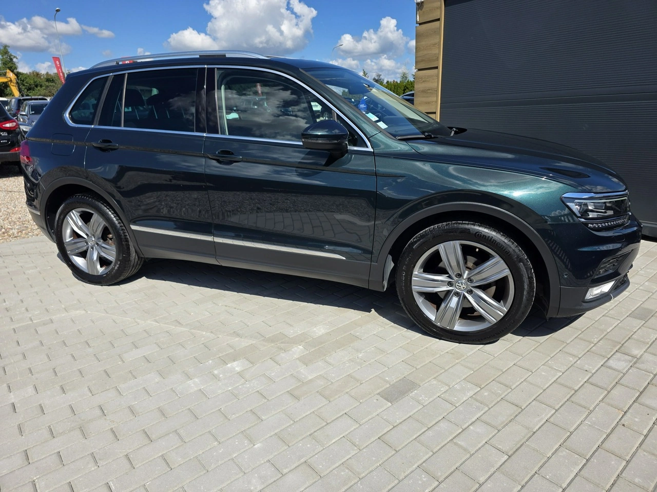 Volkswagen Tiguan - Zdjęcie 21