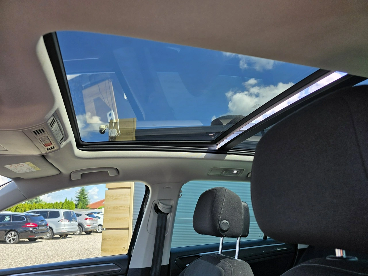 Volkswagen Tiguan - Zdjęcie 4