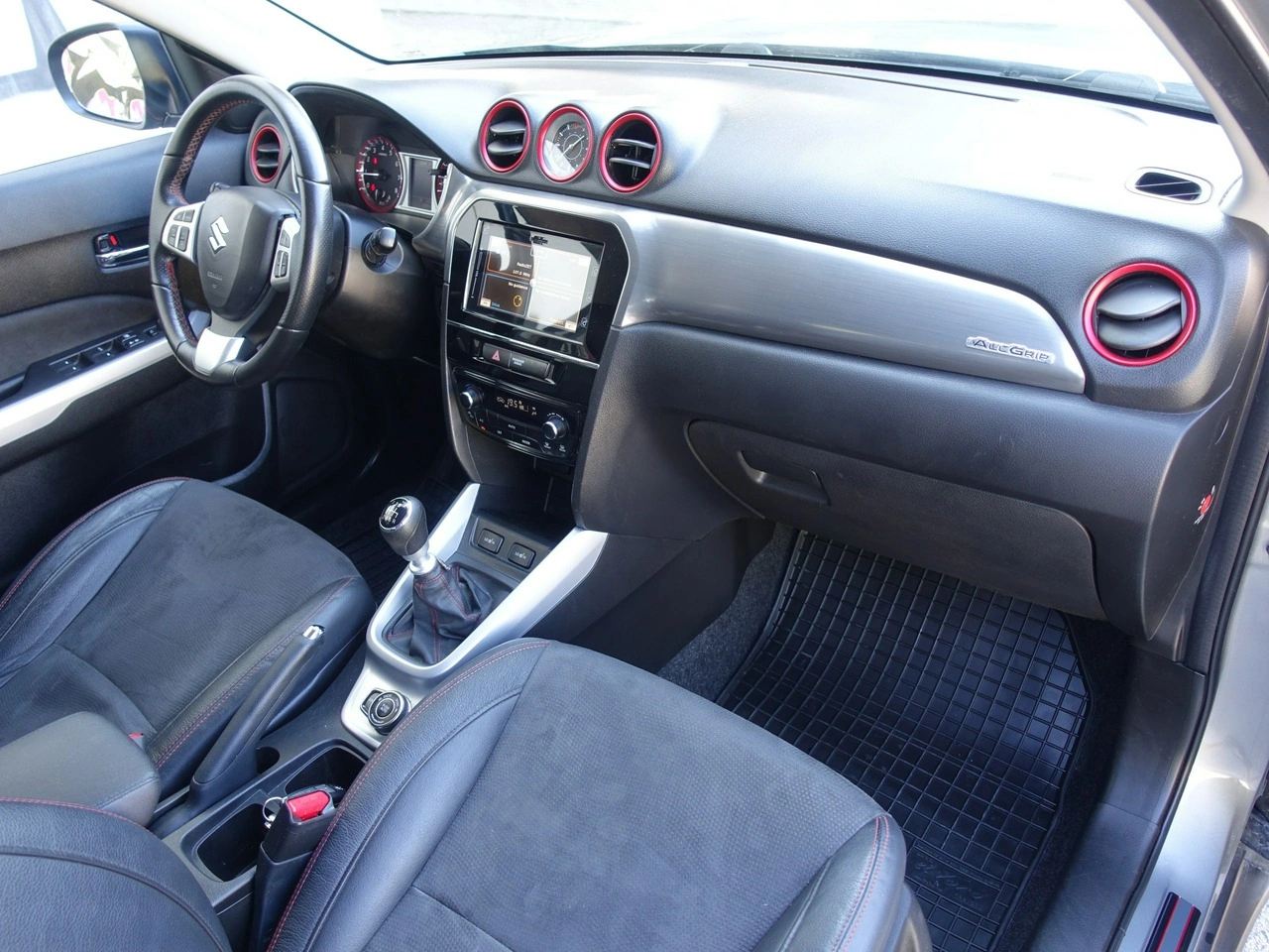 Suzuki Vitara - Zdjęcie 20