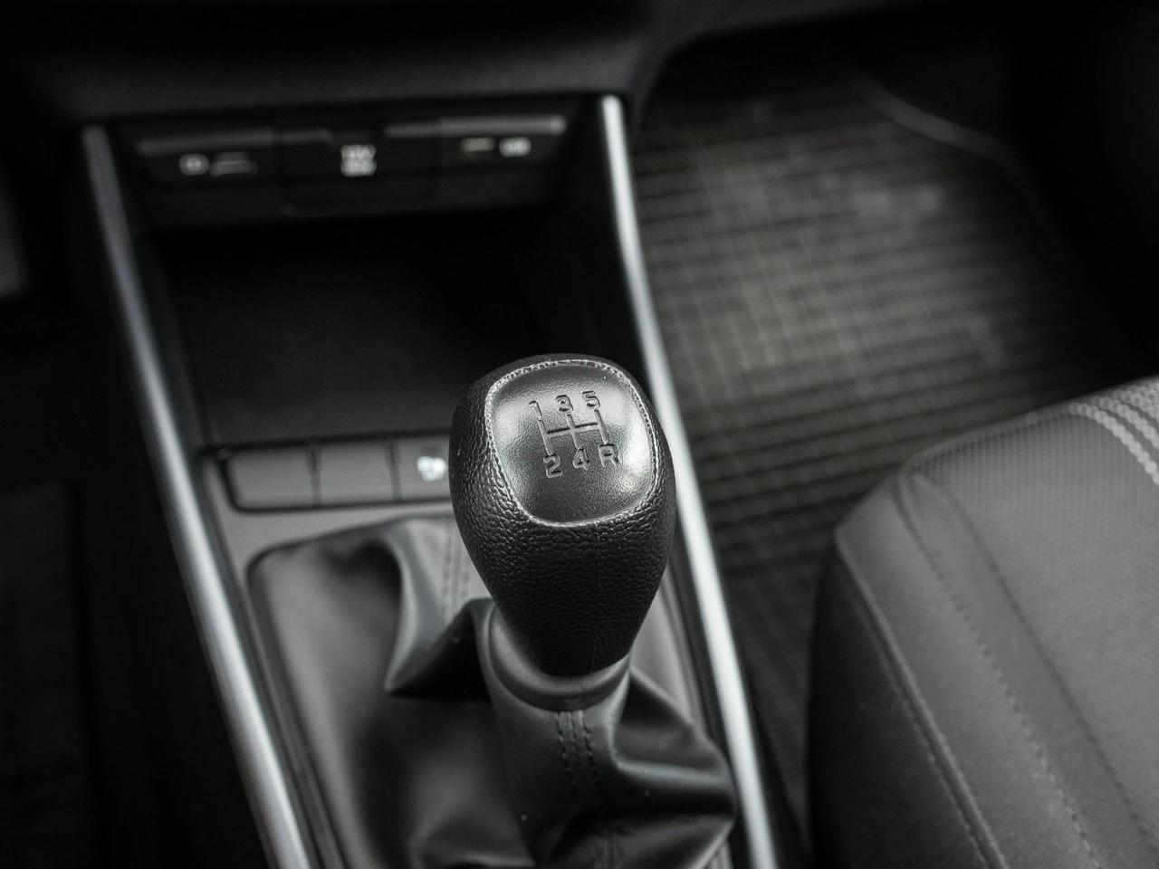 Hyundai i20 - Zdjęcie 13