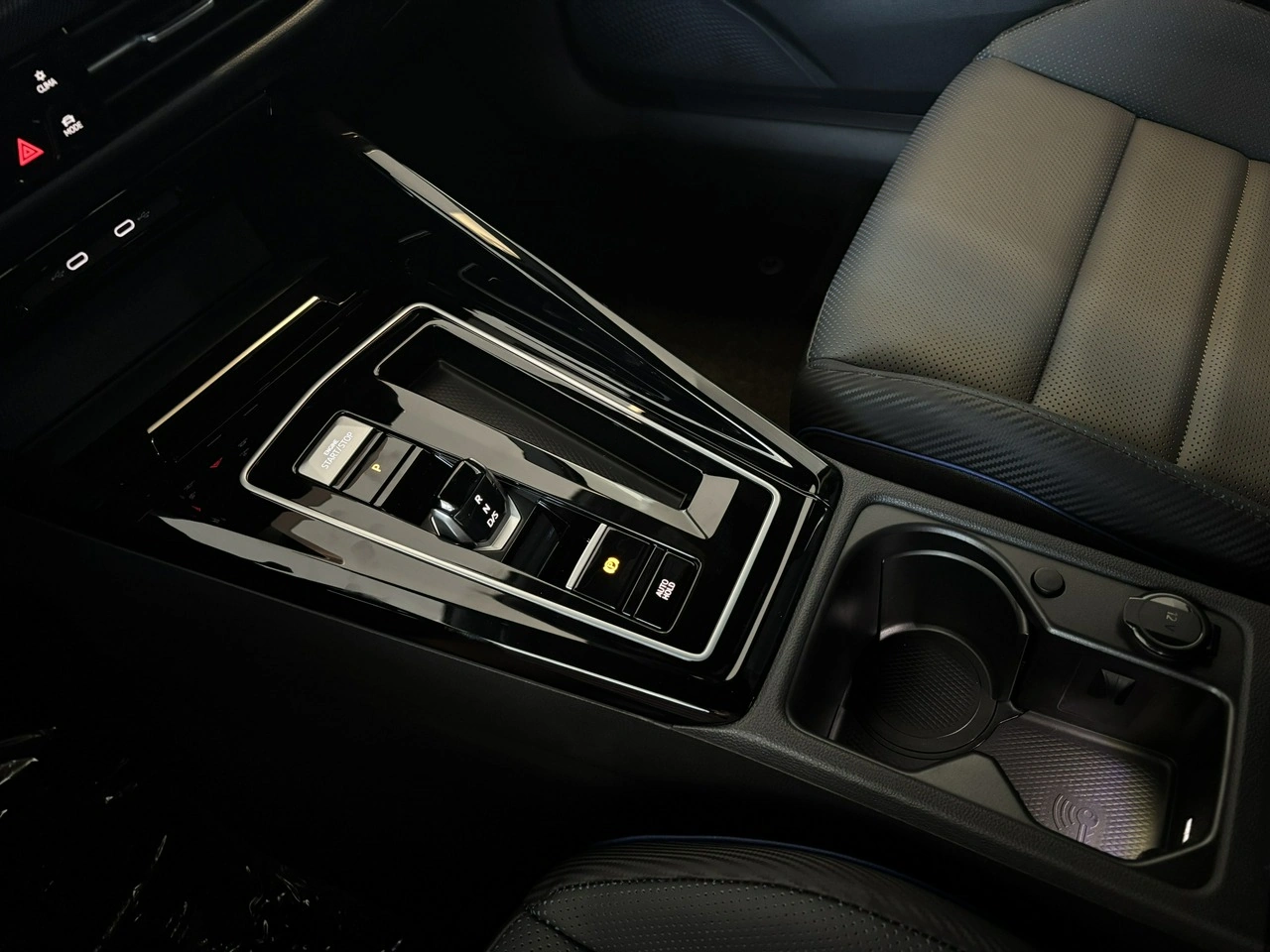 Volkswagen Golf - Zdjęcie 13