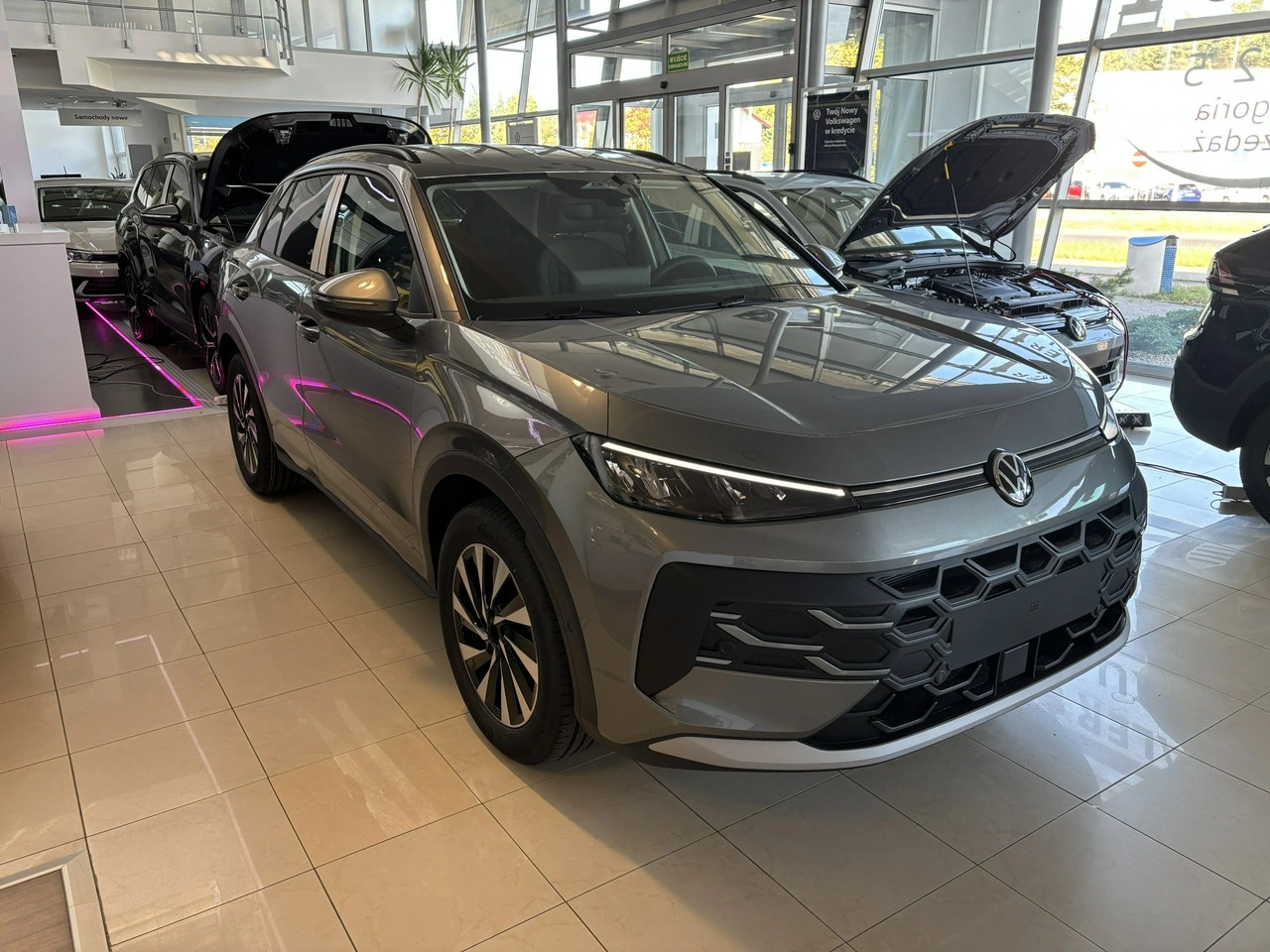 Volkswagen T-Roc - Zdjęcie 3