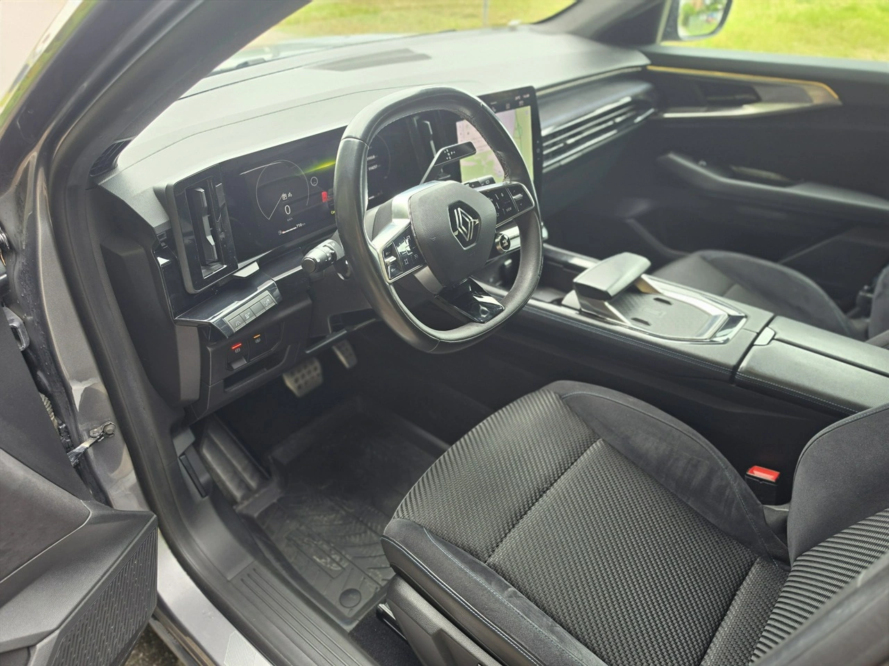 Renault Austral - Zdjęcie 17