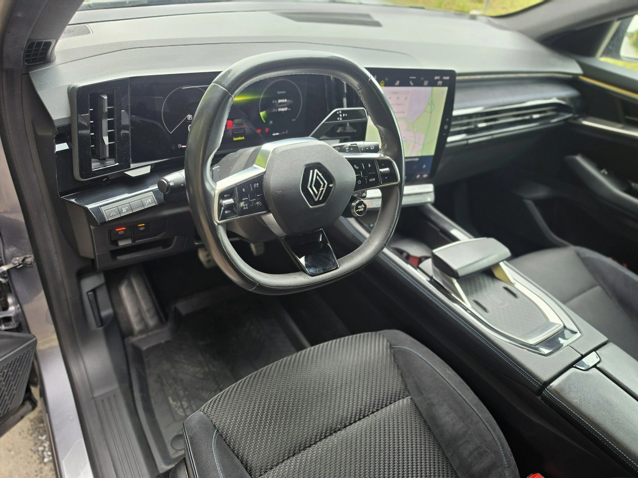 Renault Austral - Zdjęcie 18