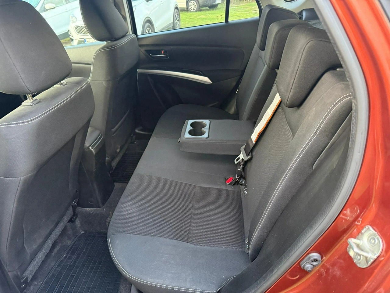 Suzuki SX4 S-Cross - Zdjęcie 11