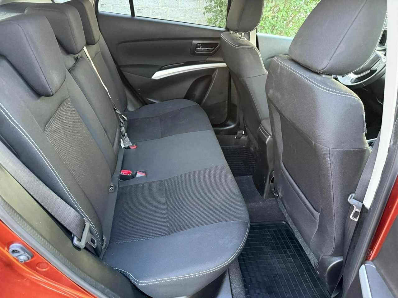 Suzuki SX4 S-Cross - Zdjęcie 12