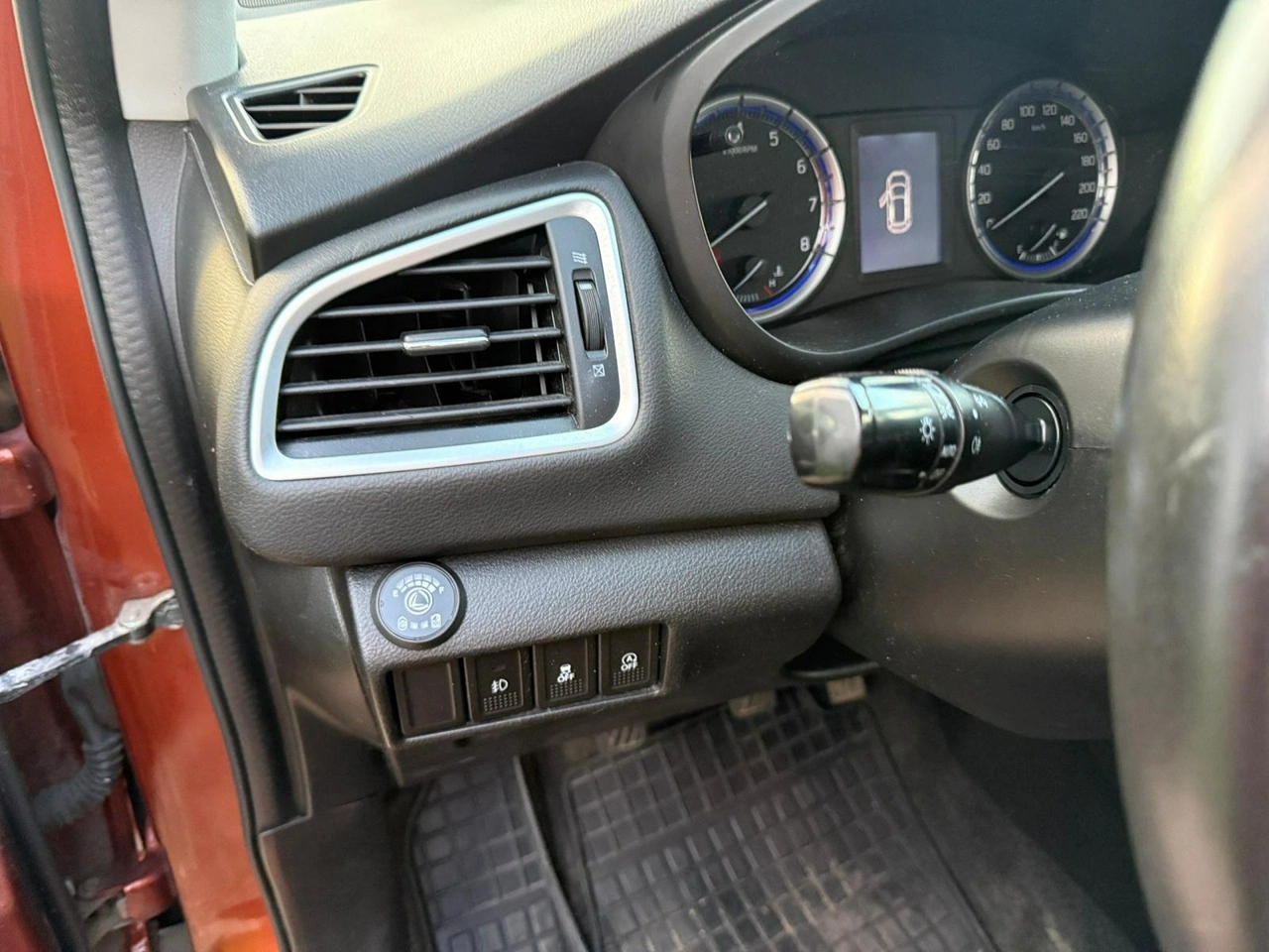 Suzuki SX4 S-Cross - Zdjęcie 22
