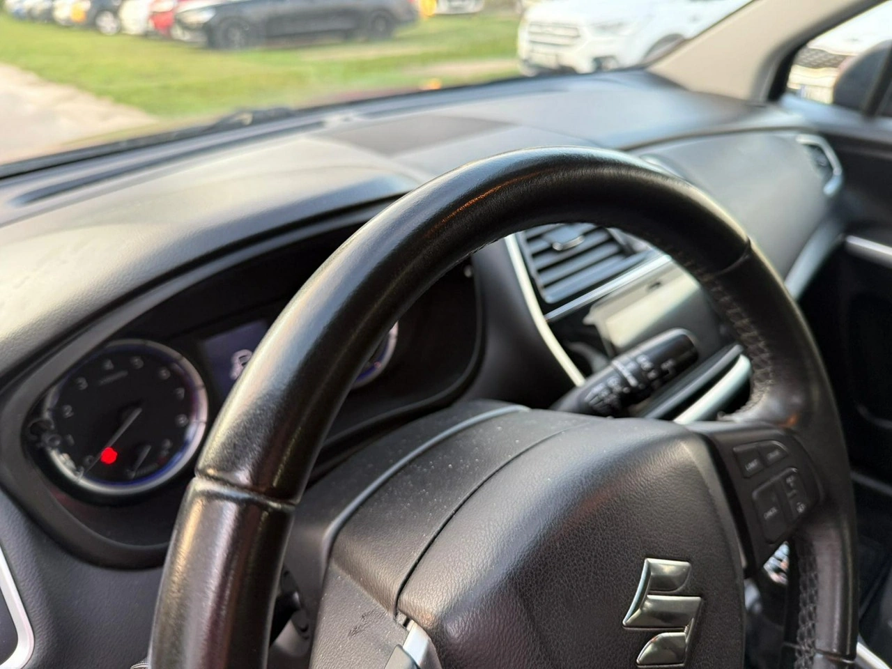 Suzuki SX4 S-Cross - Zdjęcie 24