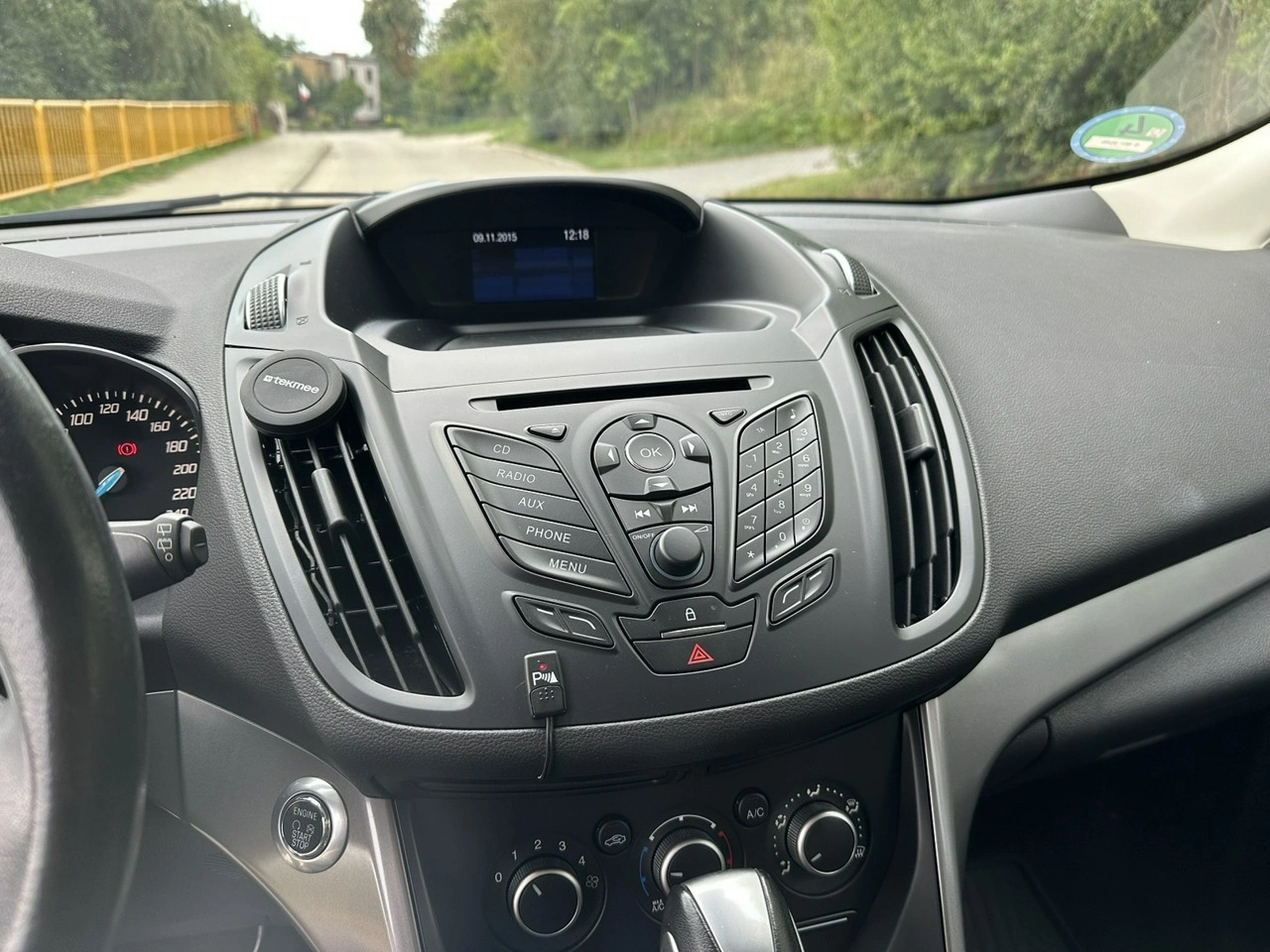 Ford Kuga - Zdjęcie 9