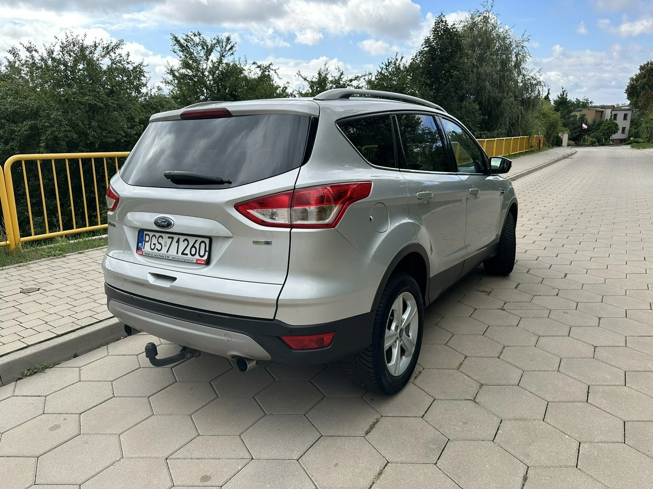 Ford Kuga - Zdjęcie 5