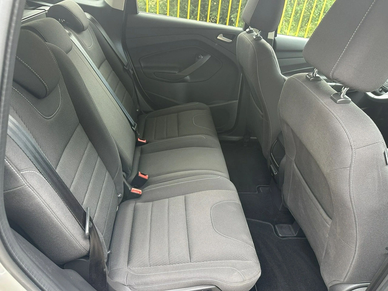 Ford Kuga - Zdjęcie 6