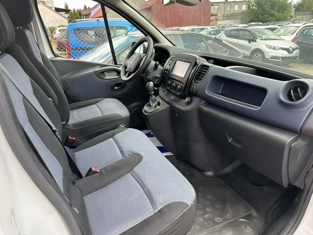 Opel Vivaro - Zdjęcie 10