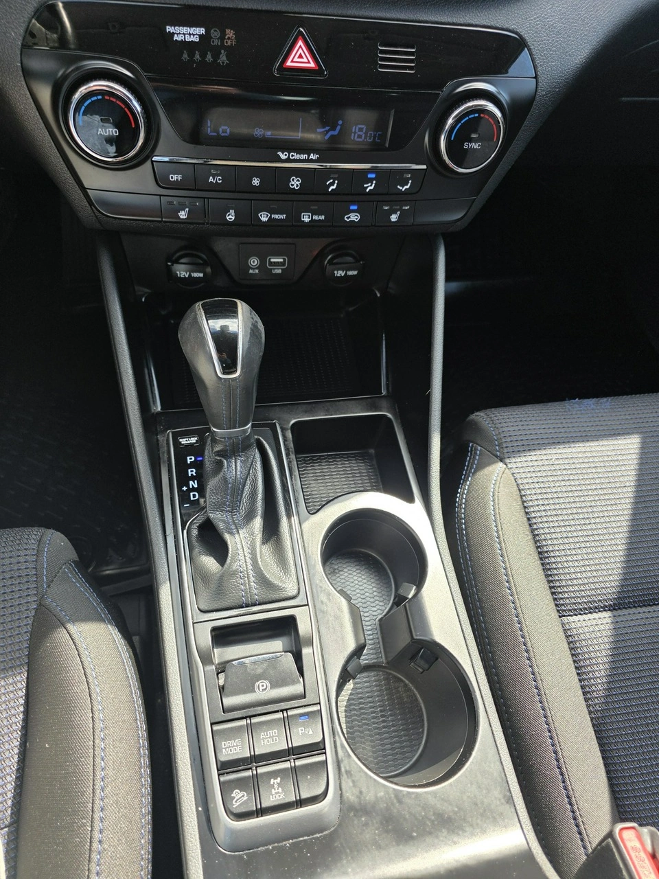 Hyundai Tucson - Zdjęcie 29
