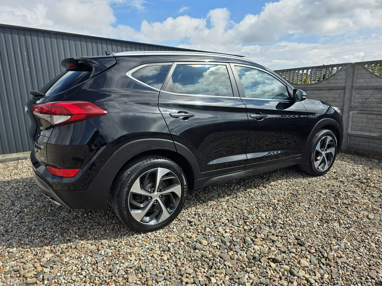 Hyundai Tucson - Zdjęcie 4