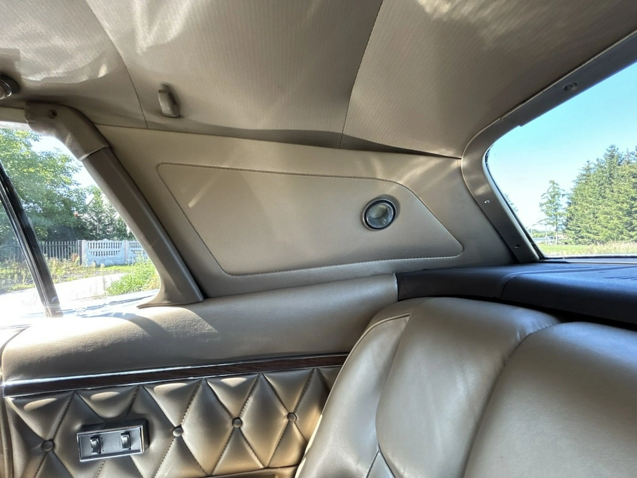 Lincoln Continental - Zdjęcie 27