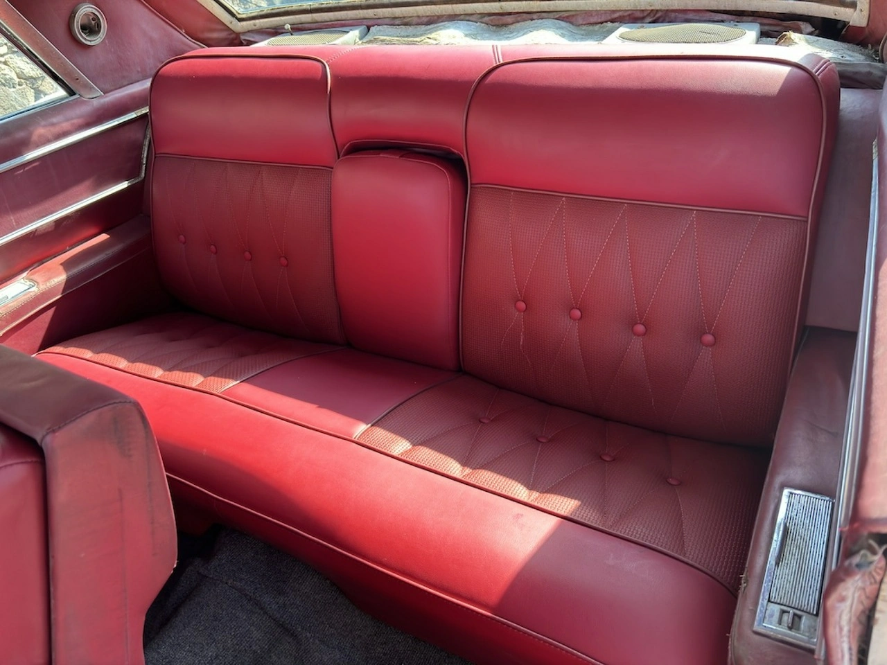 Cadillac Deville - Zdjęcie 12