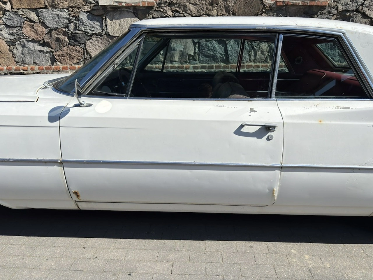 Cadillac Deville - Zdjęcie 21