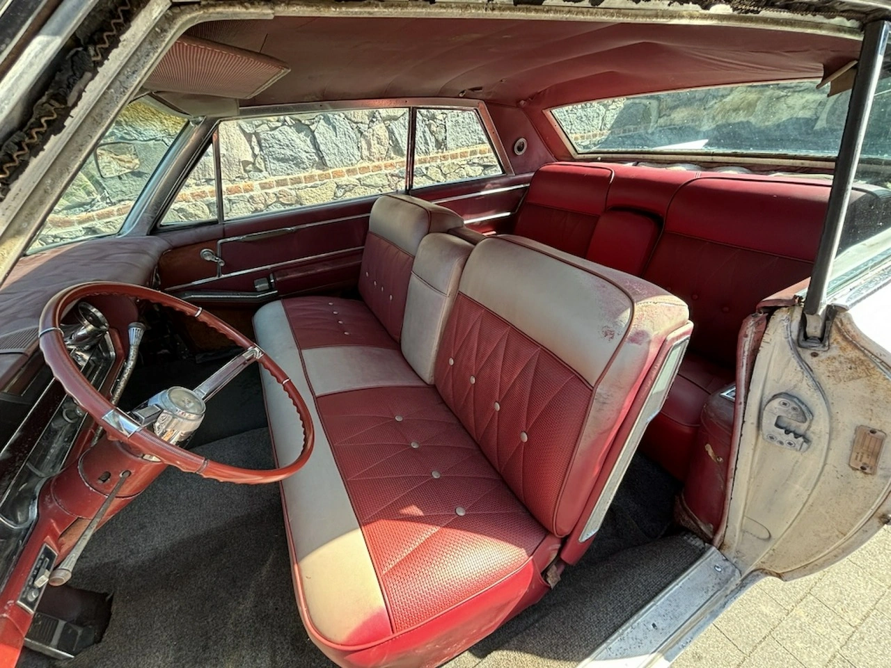Cadillac Deville - Zdjęcie 28