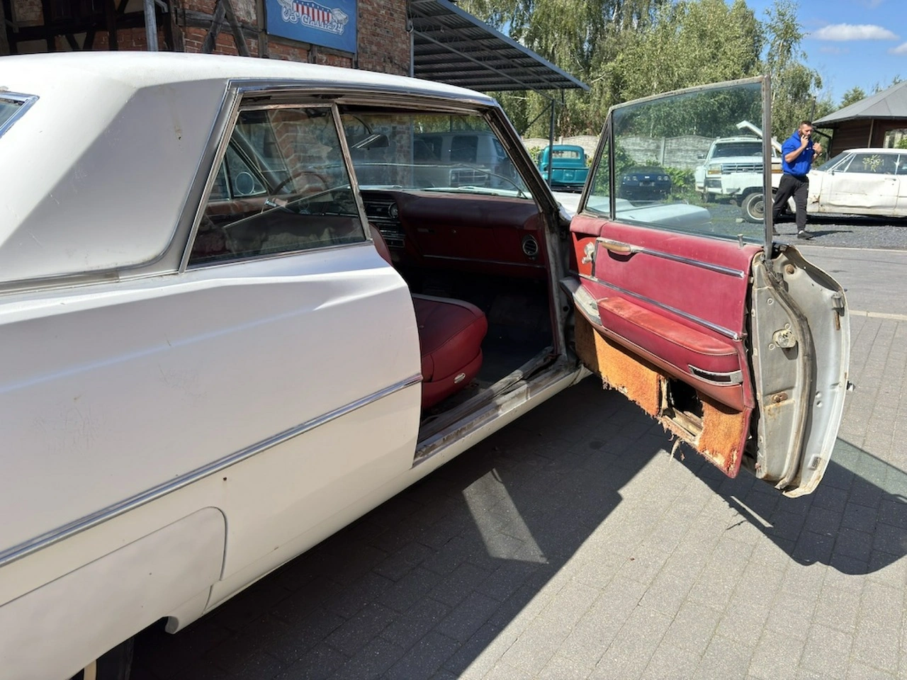 Cadillac Deville - Zdjęcie 35