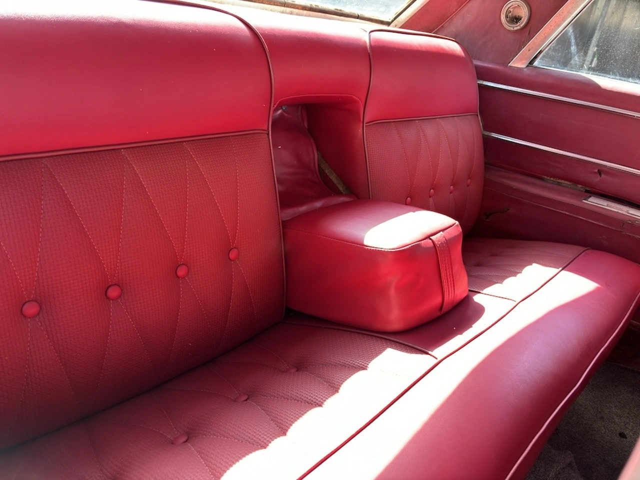 Cadillac Deville - Zdjęcie 38