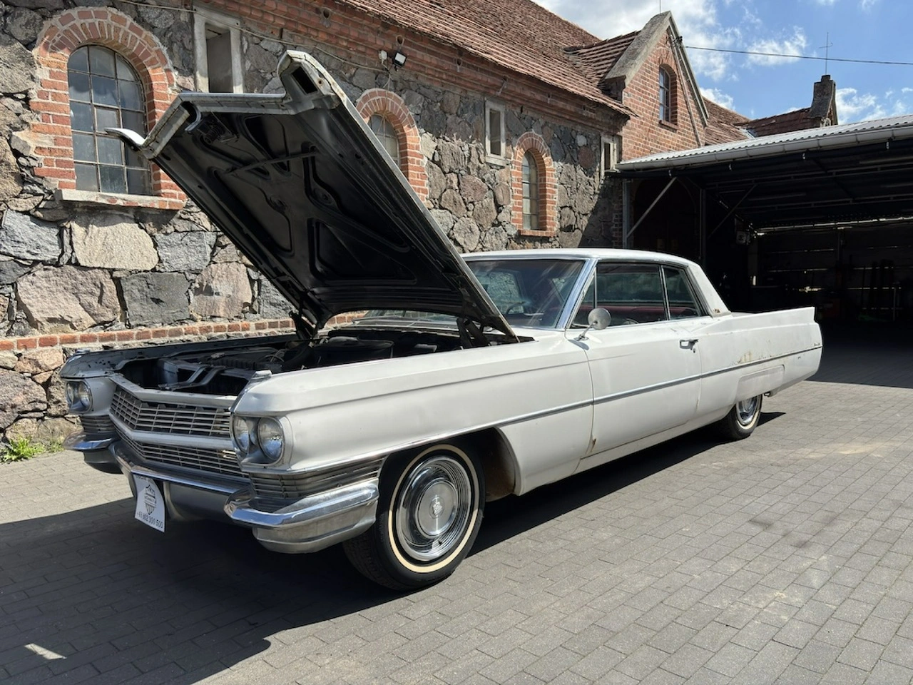 Cadillac Deville - Zdjęcie 41