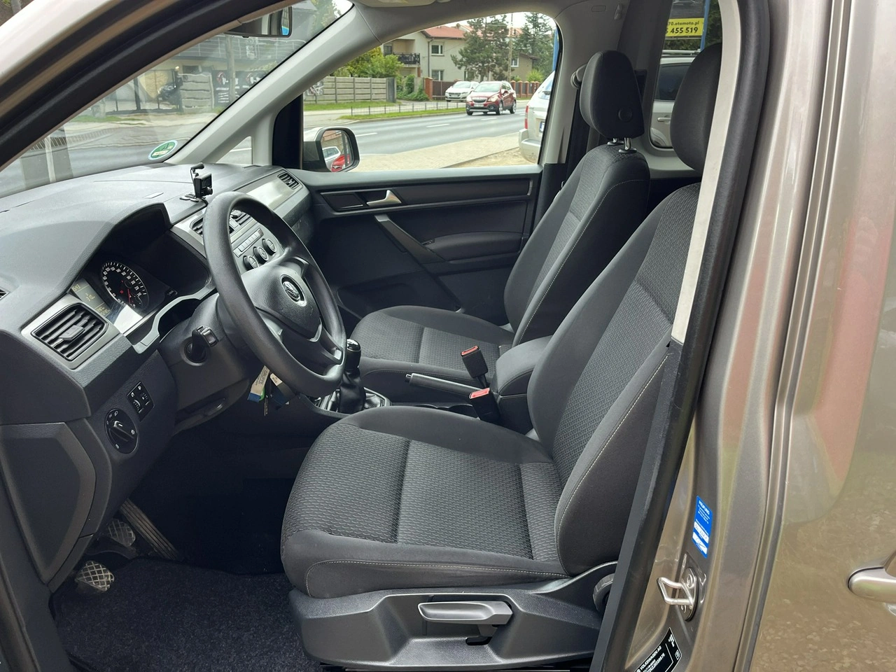 Volkswagen Caddy - Zdjęcie 10