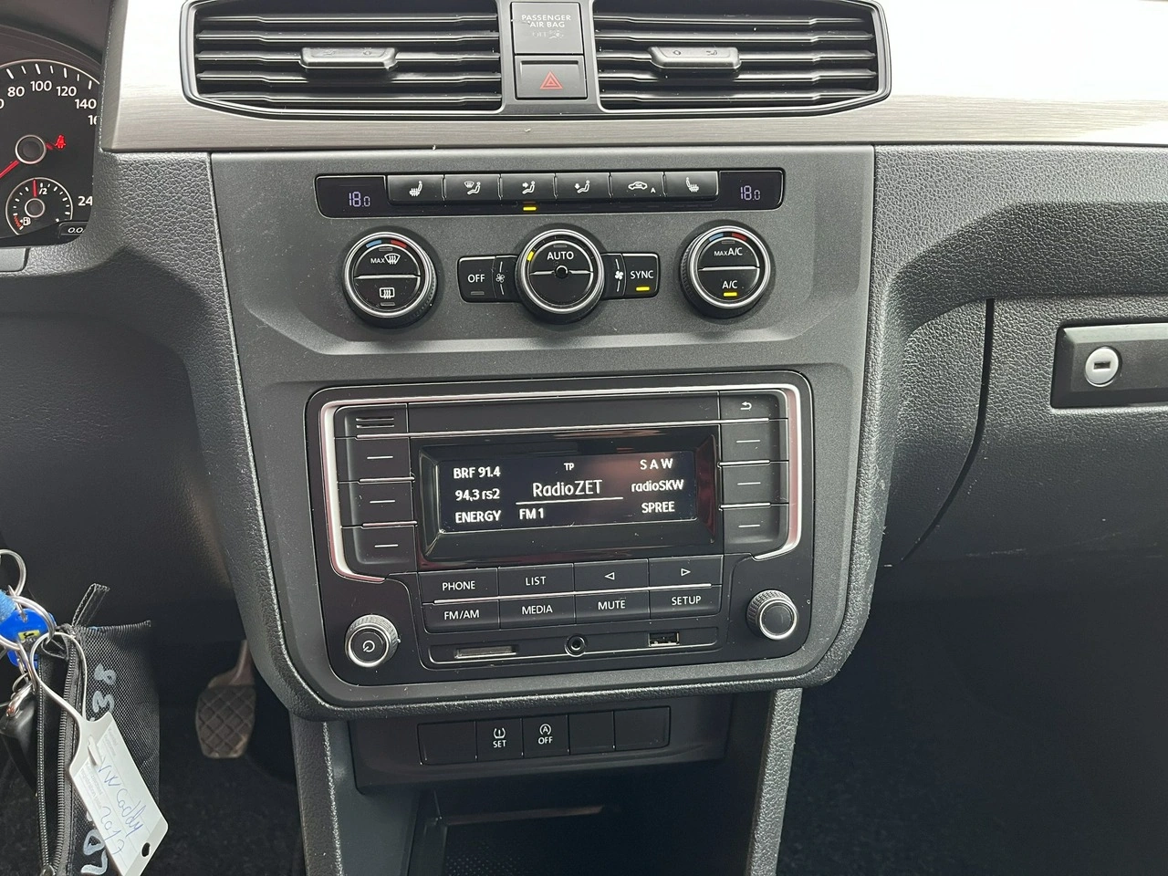 Volkswagen Caddy - Zdjęcie 12