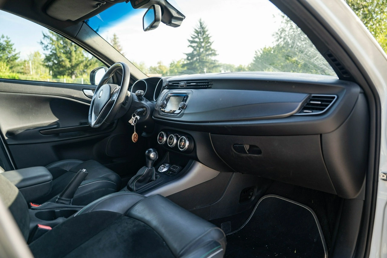 Alfa Romeo Giulietta - Zdjęcie 21