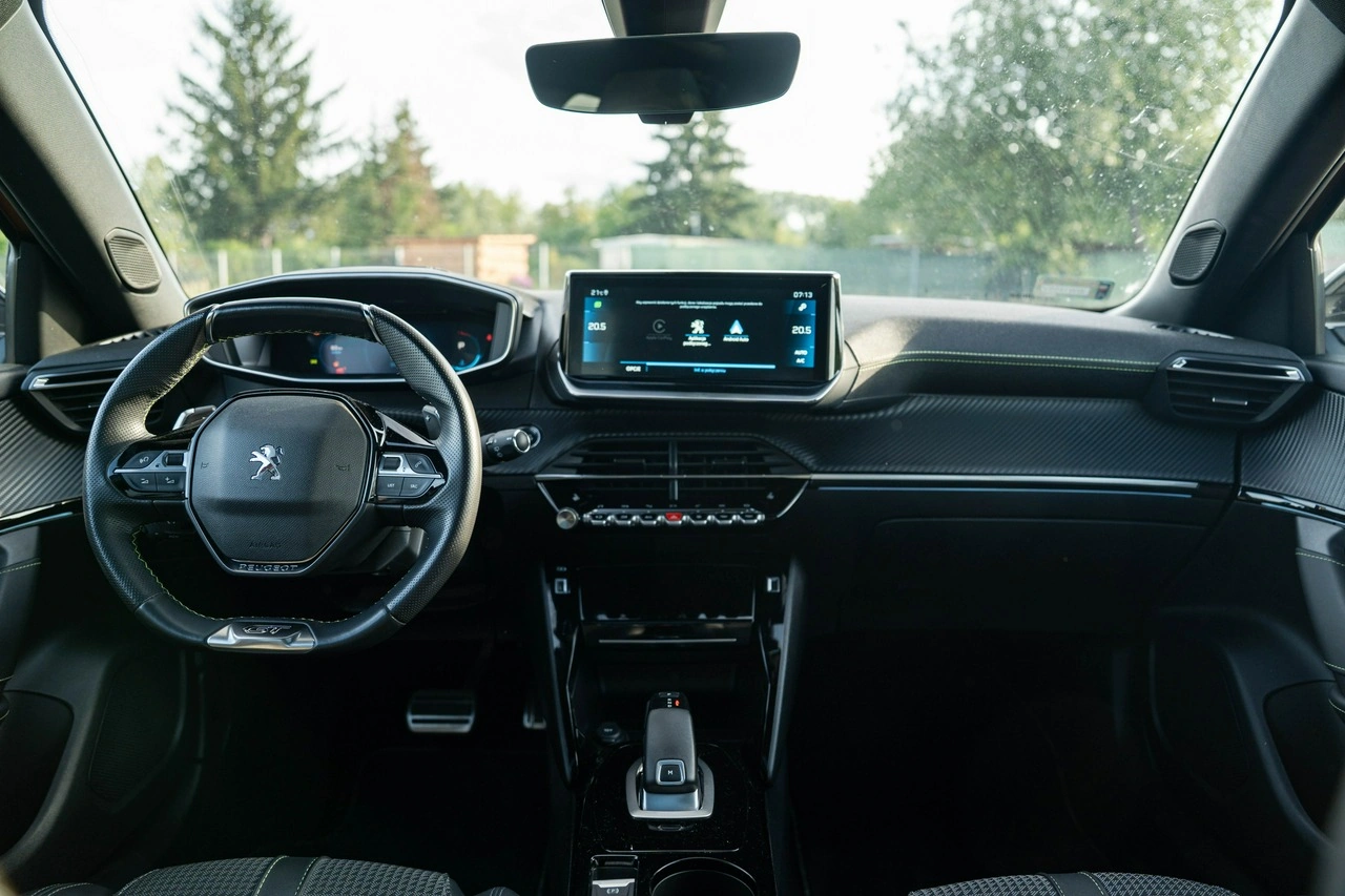 Peugeot 2008 - Zdjęcie 18