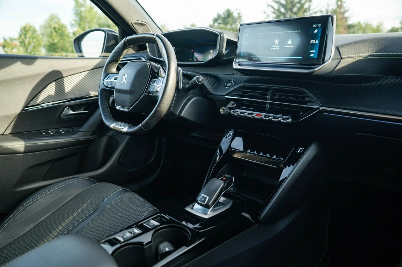 Peugeot 2008 - Zdjęcie 20