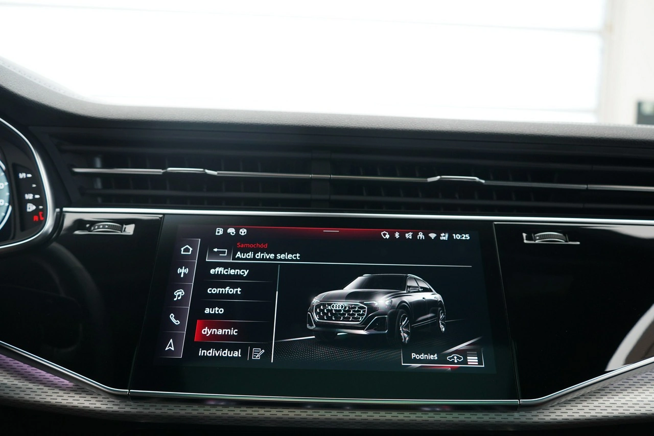 Audi Q8 - Zdjęcie 32