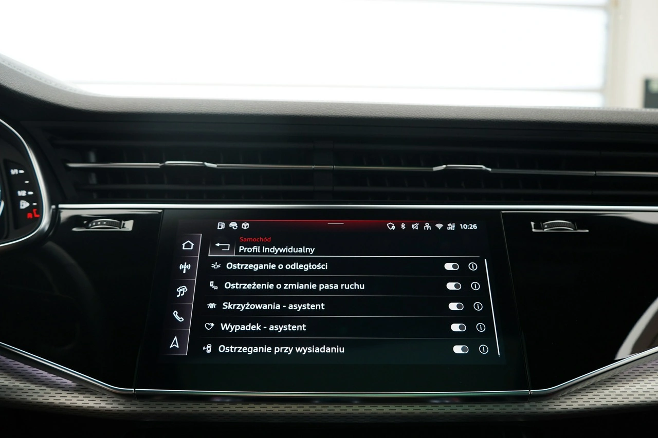 Audi Q8 - Zdjęcie 37