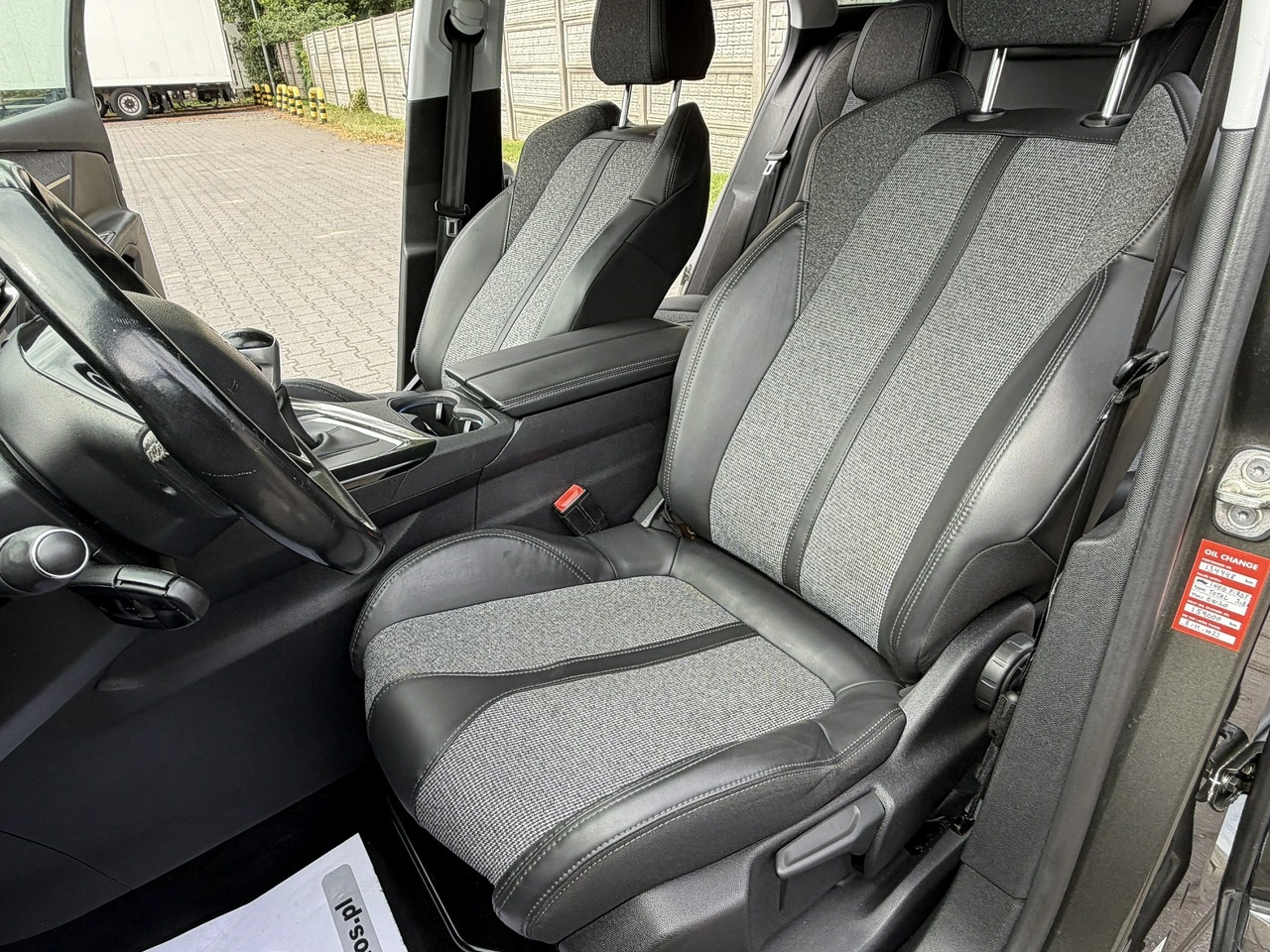 Peugeot 3008 - Zdjęcie 12