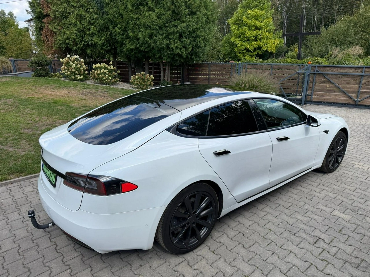 Tesla Model S - Zdjęcie 4