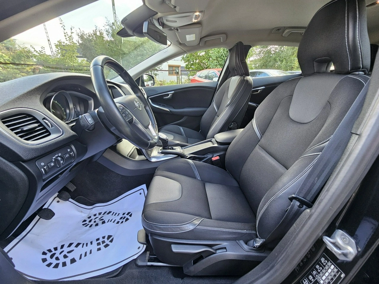 Volvo V40 - Zdjęcie 9