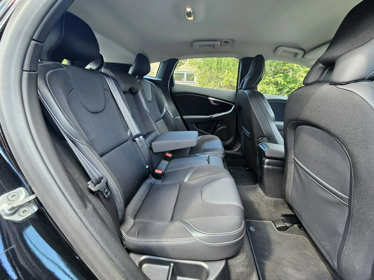 Volvo V40 - Zdjęcie 14