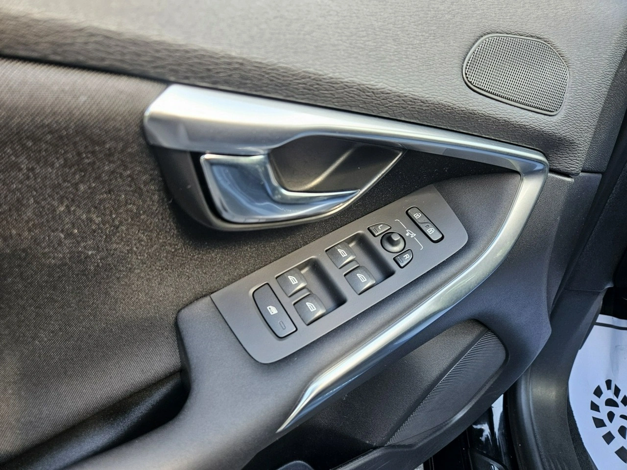 Volvo V40 - Zdjęcie 16