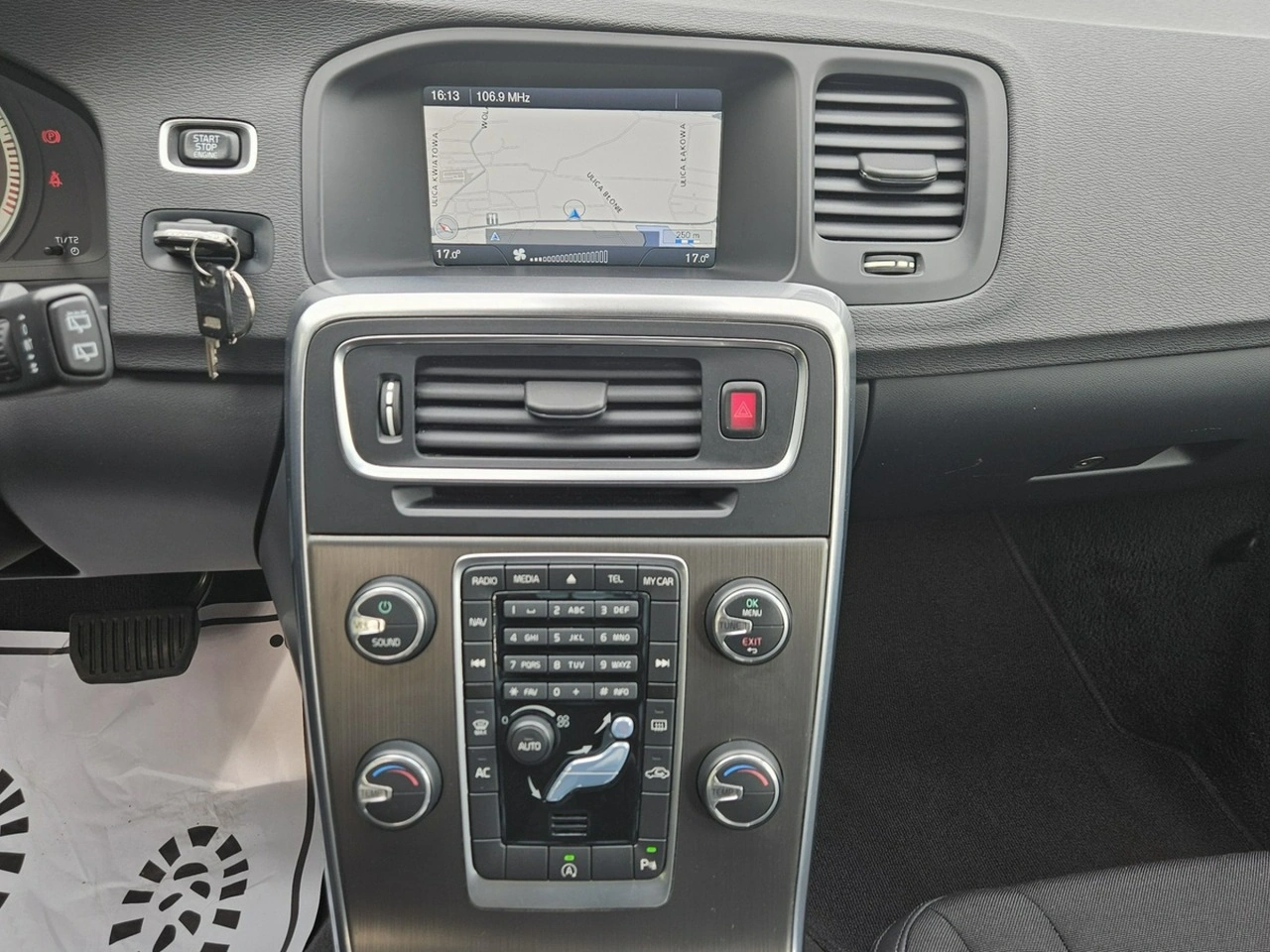 Volvo V60 - Zdjęcie 10