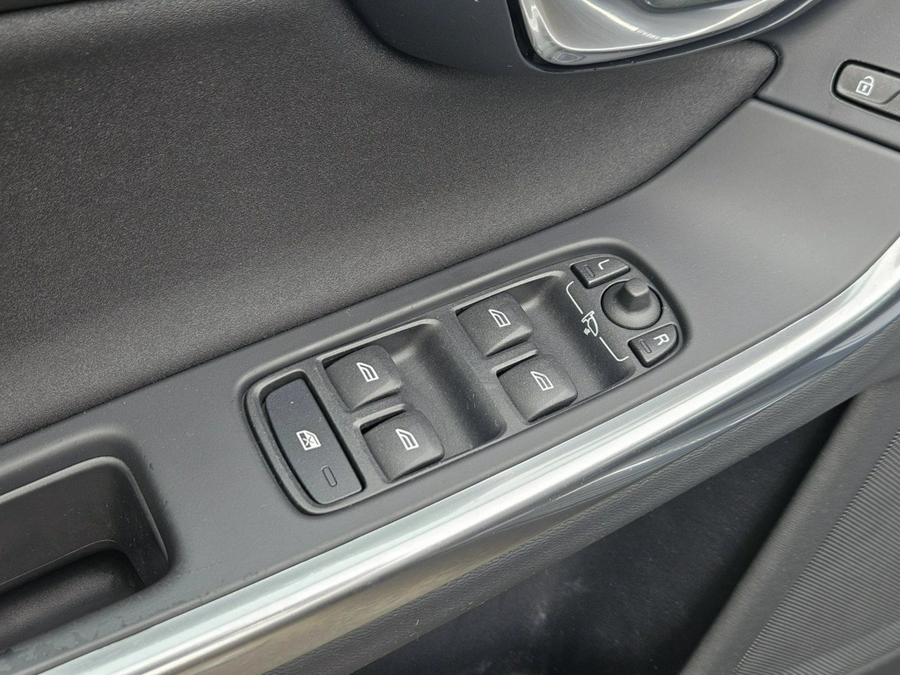 Volvo V60 - Zdjęcie 19