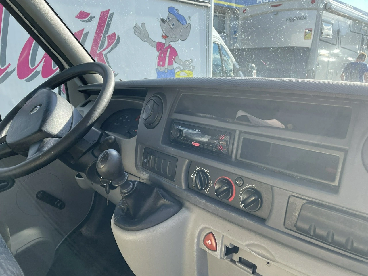 Renault Master - Zdjęcie 24