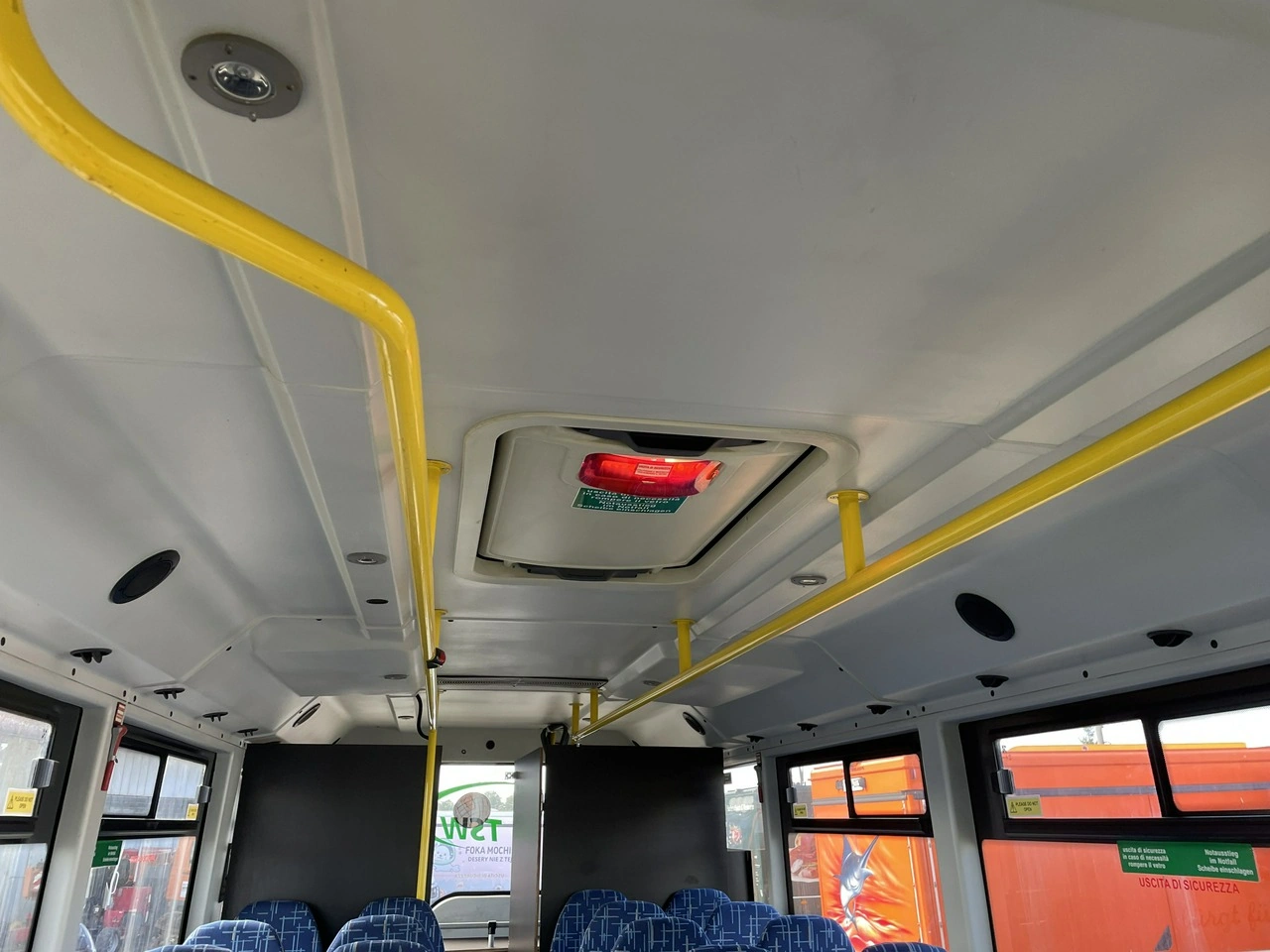 Iveco Autobus MOBI INDCAR Klima2015 - Zdjęcie 11