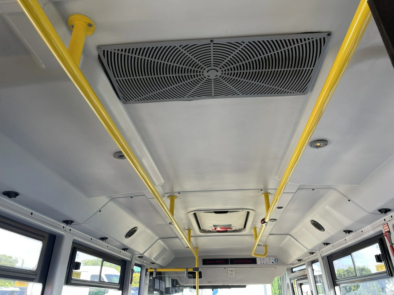 Iveco Autobus MOBI INDCAR Klima2015 - Zdjęcie 7