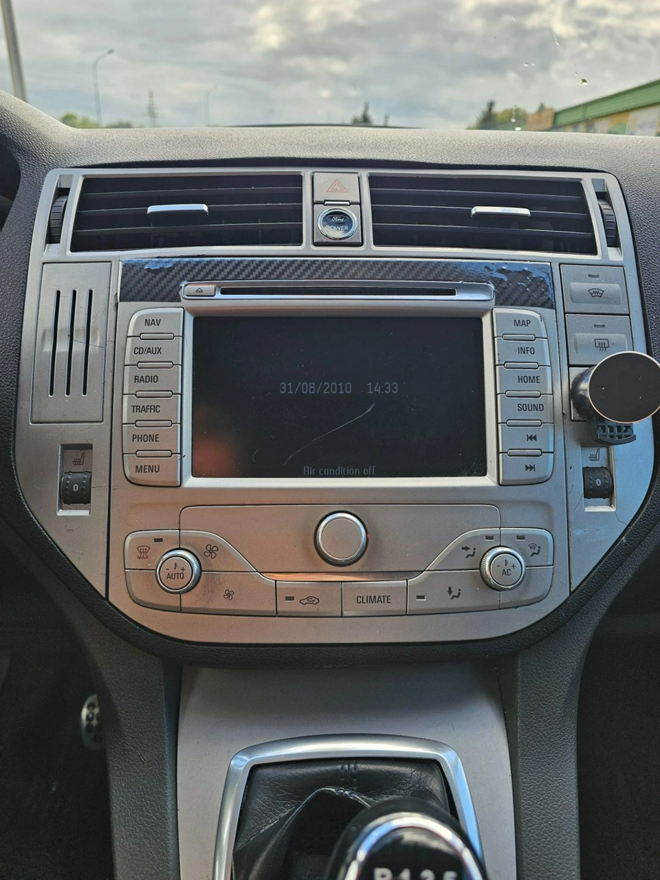 Ford Kuga - Zdjęcie 14