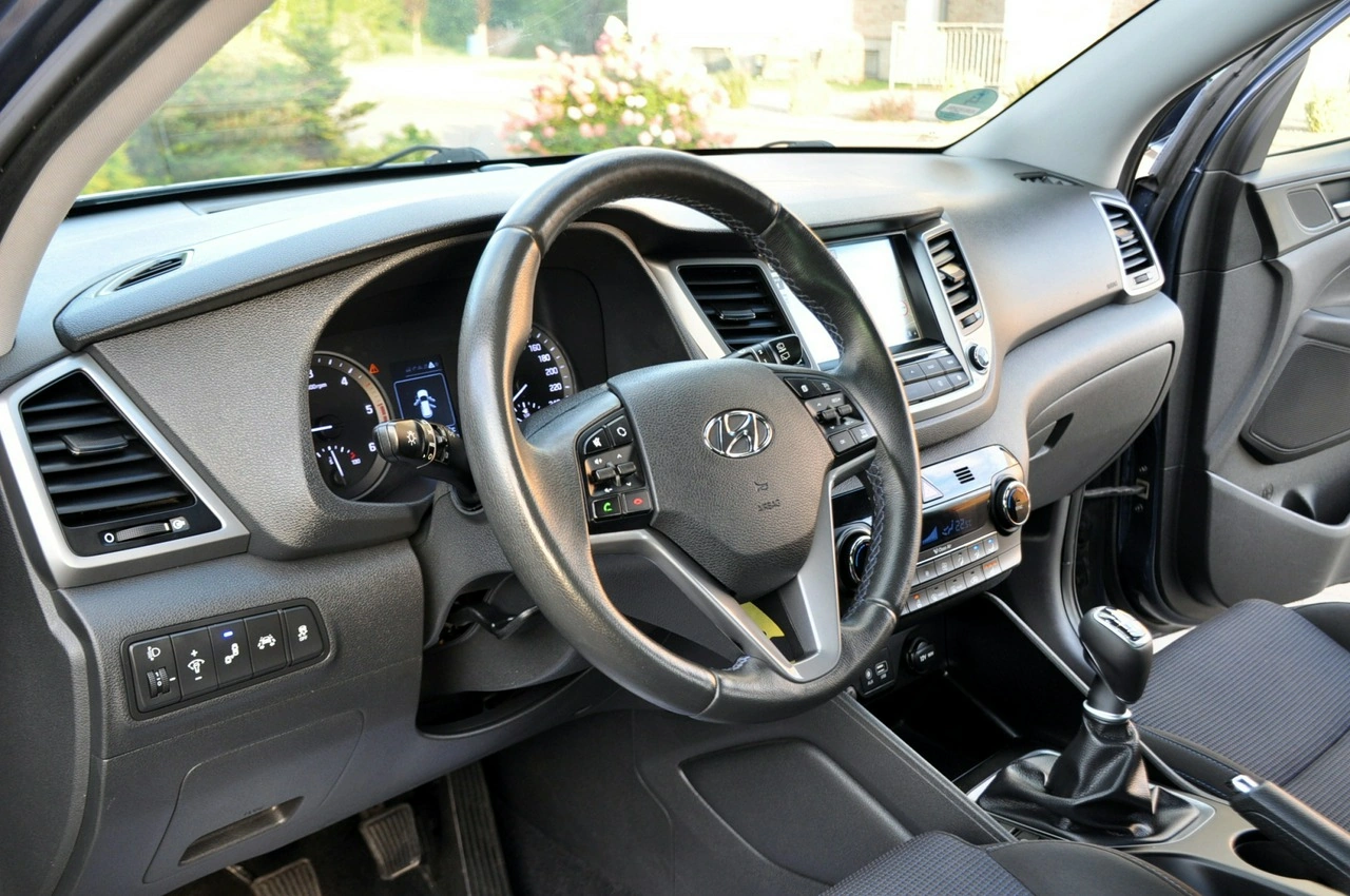 Hyundai Tucson - Zdjęcie 21