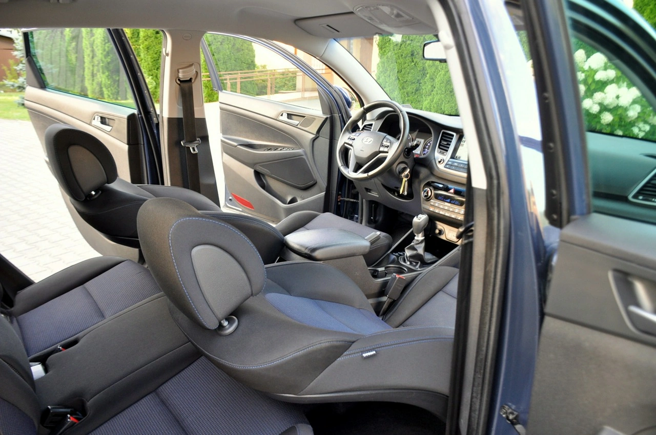 Hyundai Tucson - Zdjęcie 22