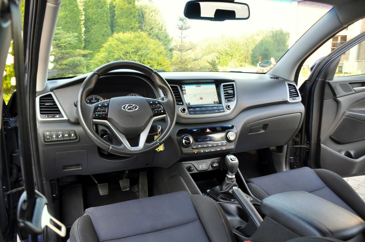 Hyundai Tucson - Zdjęcie 27